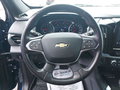 Used 2022 Chevrolet Traverse LT AWD/4WD image 17