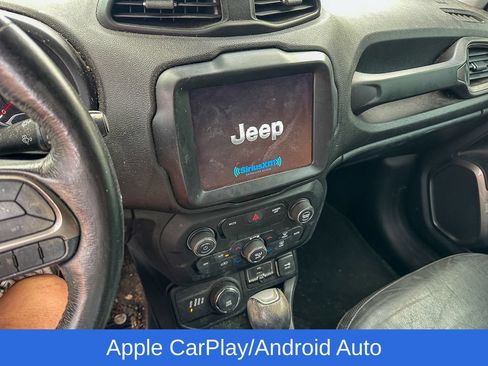 Used 2019 Jeep Renegade Limited w/ UConnect 8.4 Nav Group AWD/4WD image 11