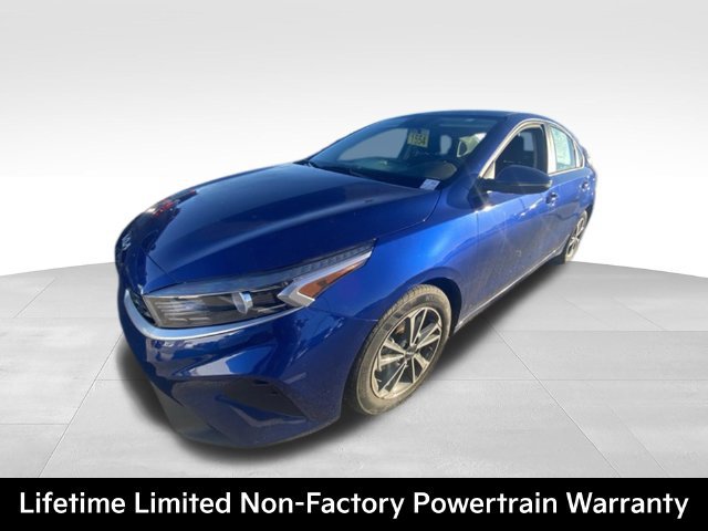 Certified 2023 Kia Forte LXS w/ LXS Technology Package FWD image 2