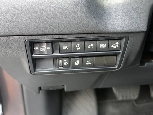 Used 2023 Toyota Tundra Limited w/ Power Package AWD/4WD image 24
