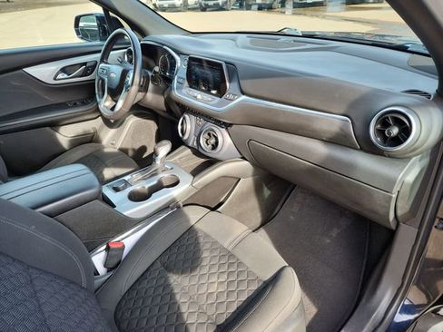 Used 2020 Chevrolet Blazer LT image 27