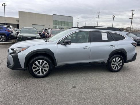 Certified 2025 Subaru Outback Premium w/ Popular Package #1A image 4