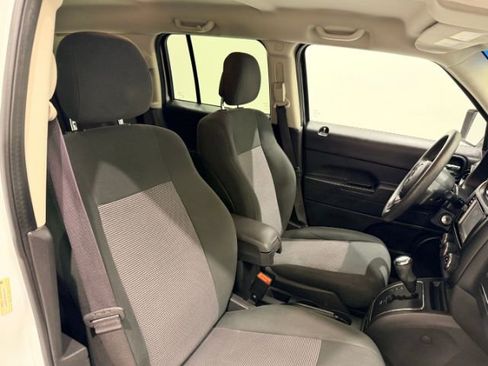 Used 2012 Jeep Patriot Sport FWD image 24