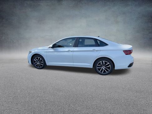 New 2025 Volkswagen Jetta SE image 14