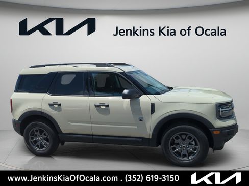 Used 2024 Ford Bronco Sport Big Bend w/ Convenience Package AWD/4WD image 2