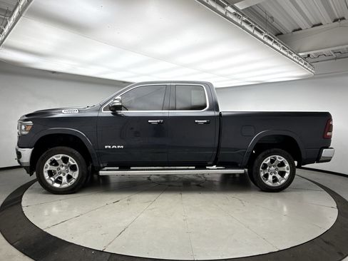 Used 2019 RAM 1500 Laramie AWD/4WD image 2