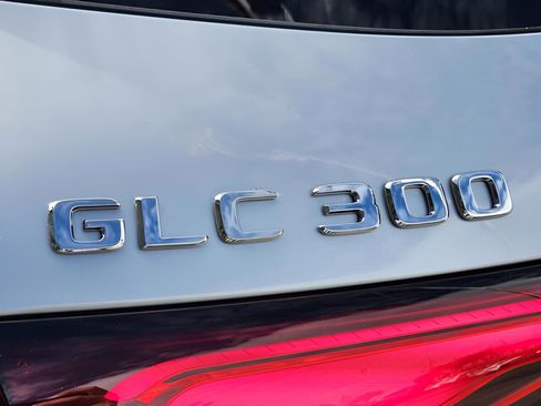 New 2026 Mercedes-Benz GLC 300 image 23