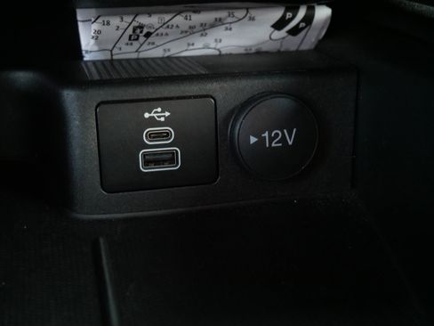 Certified 2024 Ford Escape Active image 31