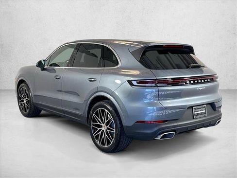 Used 2026 Porsche Cayenne AWD/4WD image 3