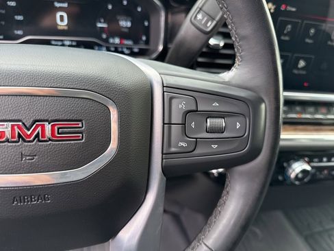 Used 2023 GMC Sierra 1500 SLE AWD/4WD image 17