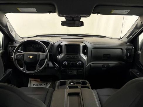 Used 2023 Chevrolet Silverado 1500 Custom AWD/4WD image 22