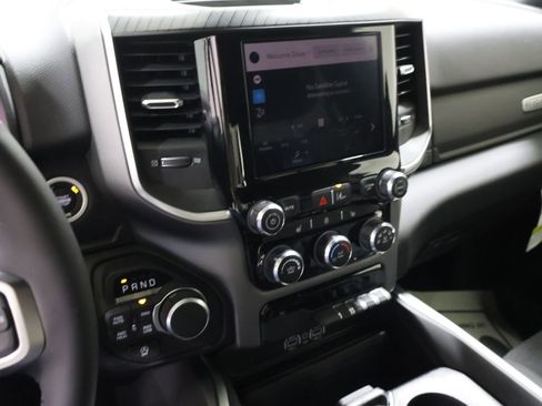 New 2026 RAM 1500 Big Horn w/ Night Edition AWD/4WD image 19