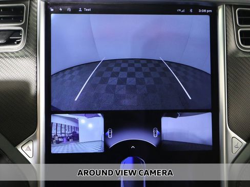 Used 2017 Tesla Model X 75D image 4