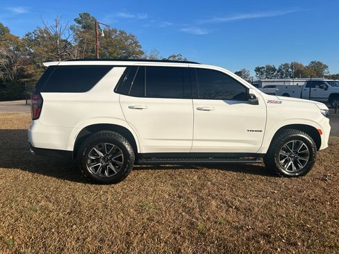 Used 2023 Chevrolet Tahoe Z71 w/ Off-Road Capability Package image 9
