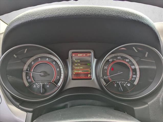 Used 2017 Dodge Journey Crossroad w/ Popular Equipment Group FWD image 16