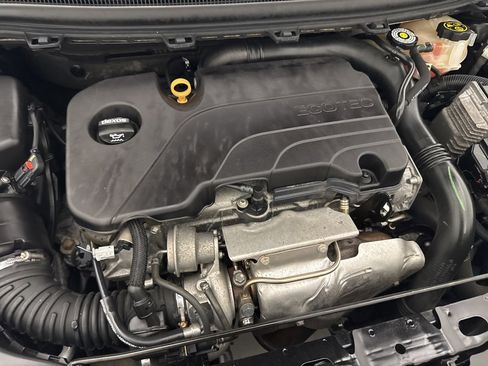 Used 2019 Chevrolet Cruze LT w/ LT Fleet Convenience Package image 36