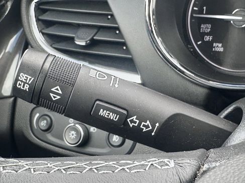 Used 2019 Buick Encore Sport Touring image 21