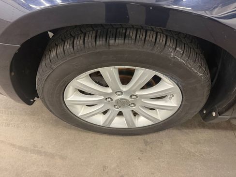 Used 2012 Chrysler 200 Touring w/ Cold Weather Group image 6