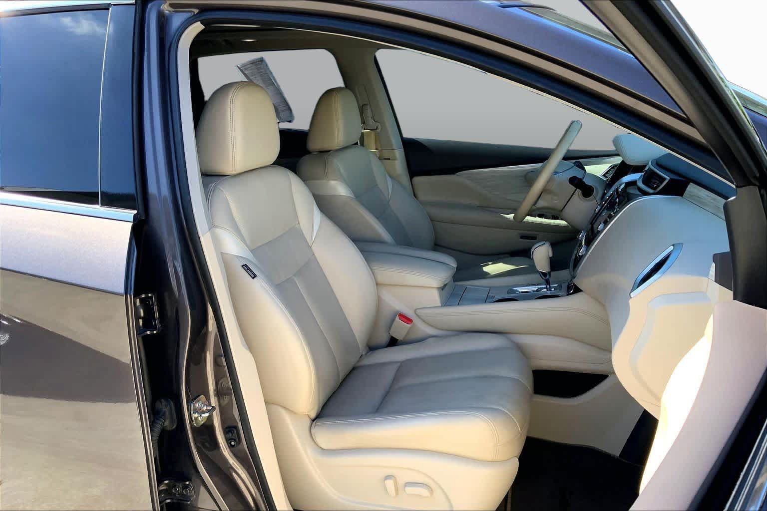 Used 2016 Nissan Murano Platinum w/ Platinum Technology Package AWD/4WD image 8