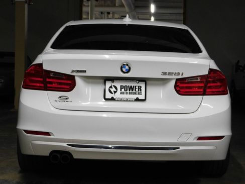 Used 2013 BMW 328i xDrive XI image 7