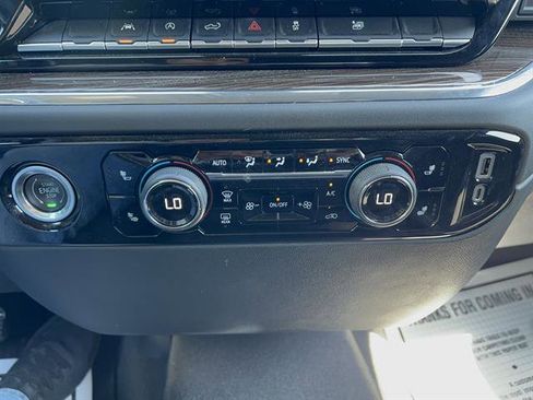 Used 2023 Chevrolet Silverado 1500 LT AWD/4WD image 22