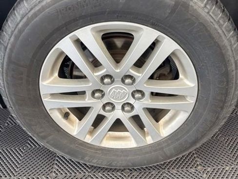 Used 2014 Buick Enclave Convenience w/ LPO, Cargo Convenience Pkg FWD image 3