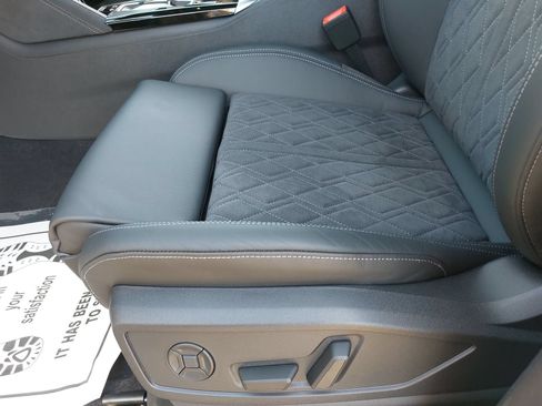 New 2026 Audi SQ5 Premium Plus AWD/4WD image 32