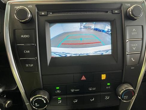 Used 2016 Toyota Camry SE FWD image 28