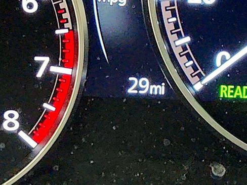 Used 2025 MAZDA CX-90 3.3 Turbo w/ Preferred Package AWD/4WD image 16