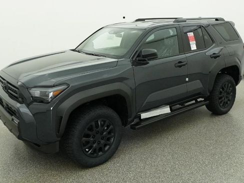 New 2026 Toyota 4Runner SR5 AWD/4WD image 12