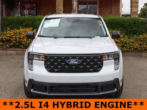 Used 2025 Ford Maverick XLT FWD image 3
