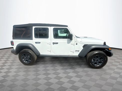 Used 2023 Jeep Wrangler Unlimited w/ Convenience Group image 5