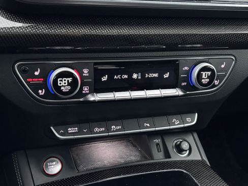 Used 2022 Audi SQ5 Premium Plus image 28
