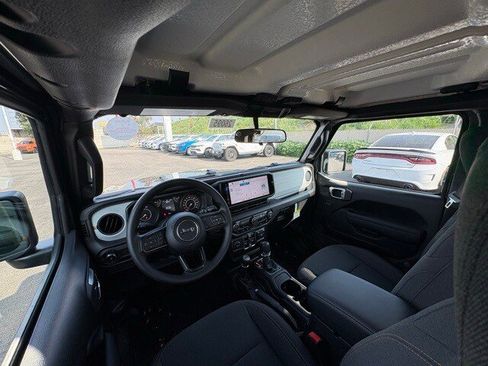New 2026 Jeep Wrangler Unlimited Sport image 18
