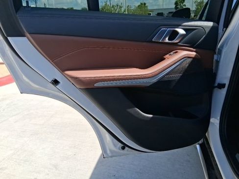 Used 2023 BMW X5 sDrive40i w/ Premium Package RWD image 15