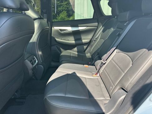 Used 2020 INFINITI QX50 Essential w/ Edition 30 Package FWD image 21