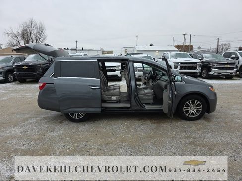 Used 2011 Honda Odyssey EX-L image 41