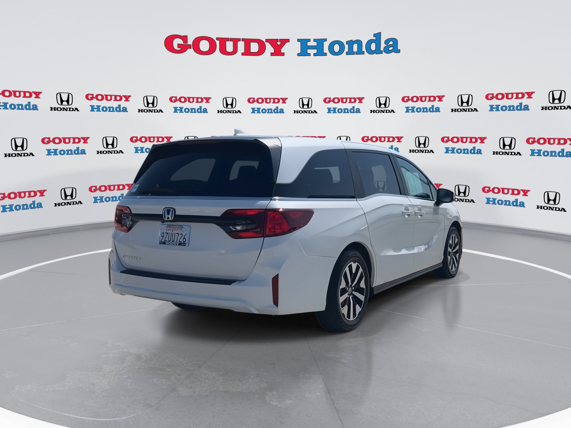 Used 2026 Honda Odyssey EX-L image 8