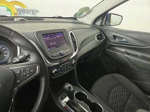 Used 2020 Chevrolet Equinox LT image 24