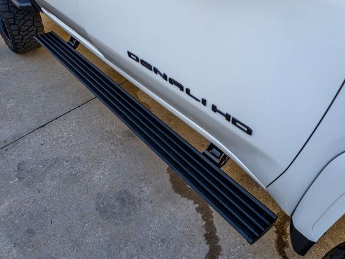 Used 2026 GMC Sierra 2500 Denali Ultimate w/ Max Trailering Package image 14