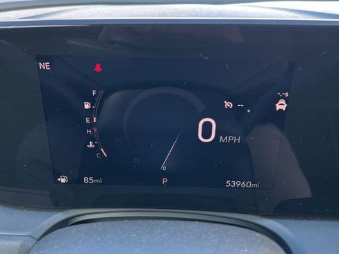 Used 2024 Buick Encore GX Sport Touring FWD image 33