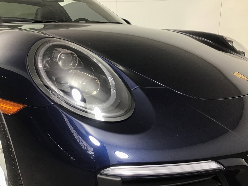 Certified 2019 Porsche 911 Targa 4S AWD/4WD image 15