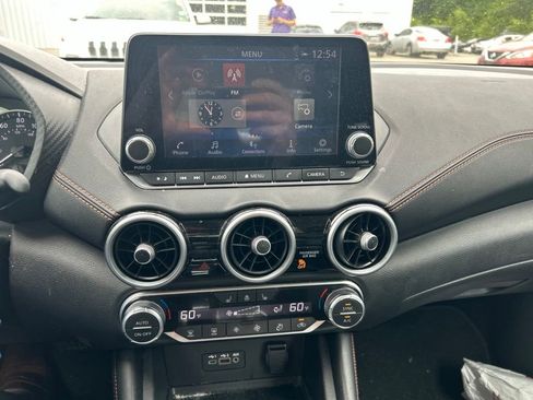Used 2021 Nissan Sentra SR w/ SR Premium Package FWD image 16
