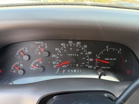 Used 2000 Ford F250 XLT AWD/4WD image 2