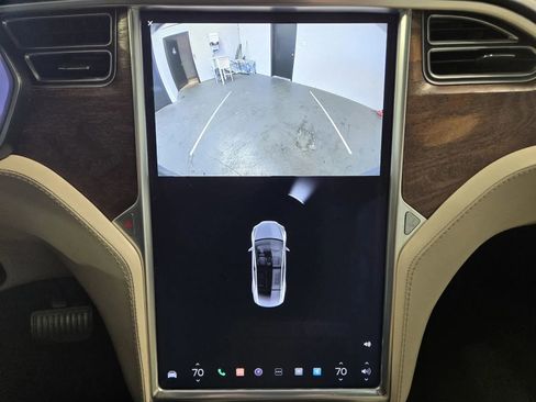 Used 2017 Tesla Model X 100D AWD/4WD image 19