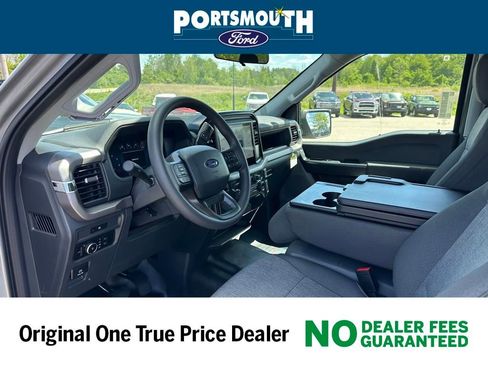 New 2025 Ford F150 XL w/ Equipment Group 103A High image 3