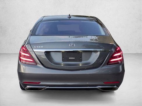 Used 2019 Mercedes-Benz S 560 Sedan image 6