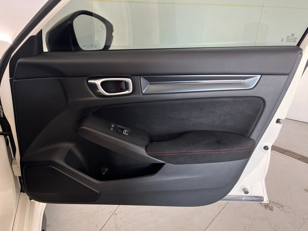 Used 2024 Honda Civic Type R image 29