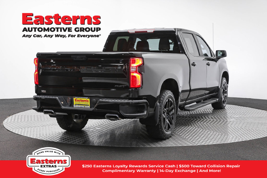 Used 2024 Chevrolet Silverado 1500 RST w/ Z71 Off-Road Package AWD/4WD image 6