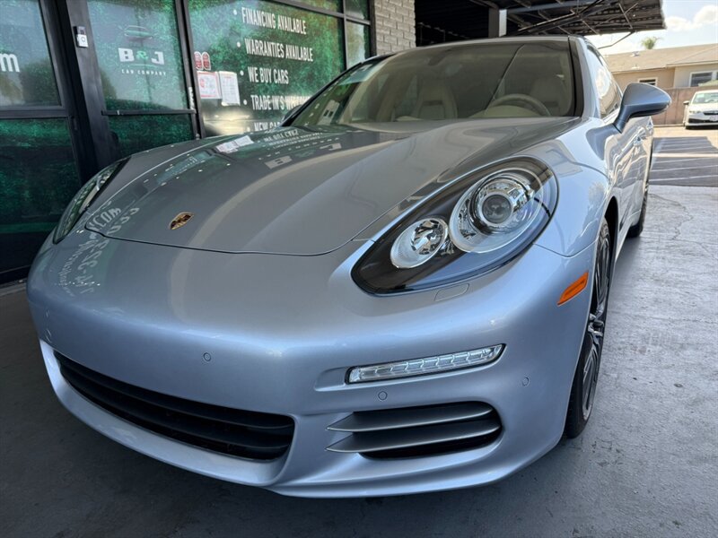 Used 2014 Porsche Panamera 4 AWD/4WD image 3